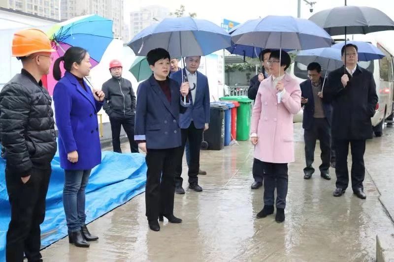 王琴英在调研教育工作时强调 :提振信心加大支持营造氛围努力推动教育